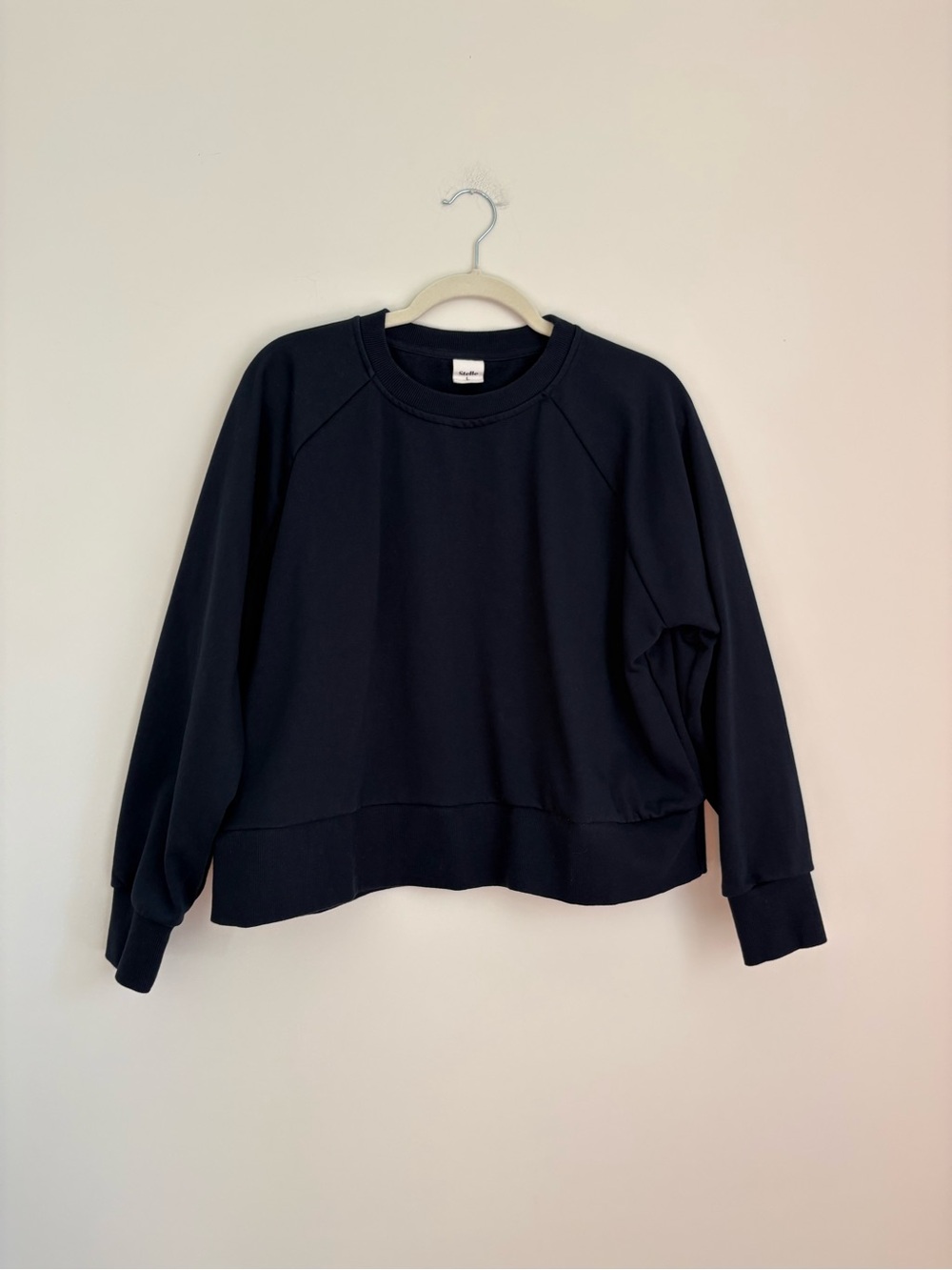 Women's navy Crewneck Sweatshirt - Classic Everyday Pullover